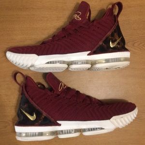 Lebron 16